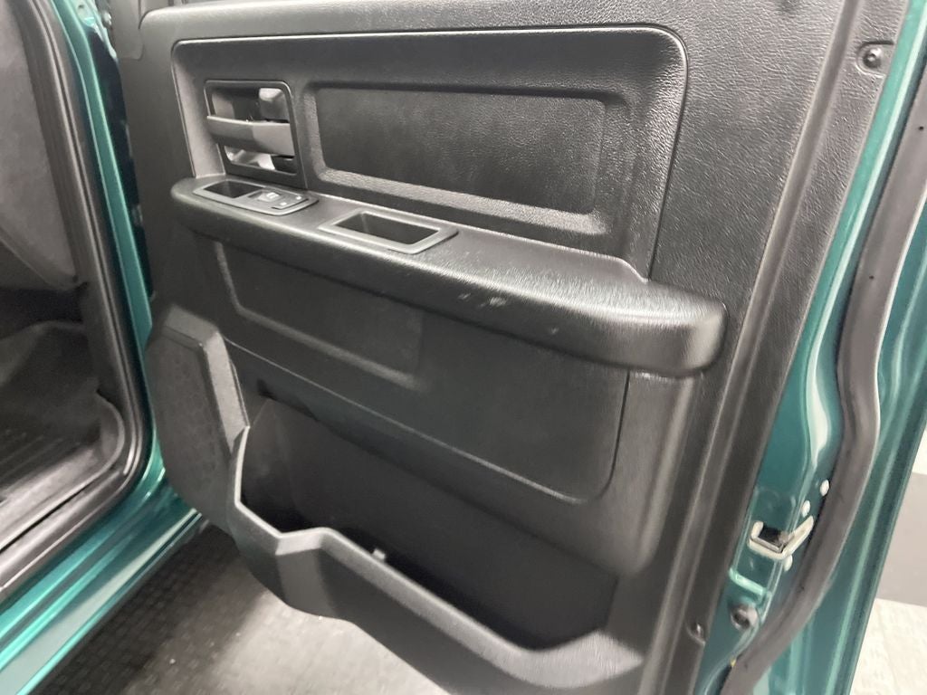 2022 RAM 1500 Classic Tradesman Quad Cab 4x4 6'4' Box