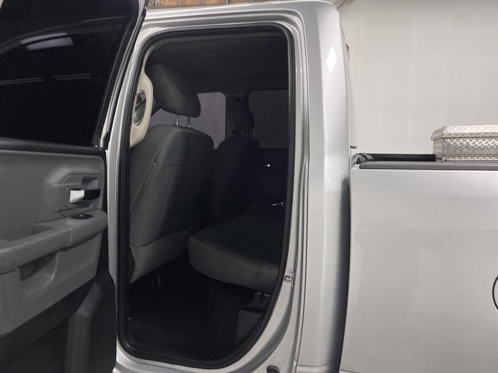 2017 RAM 1500 SLT
