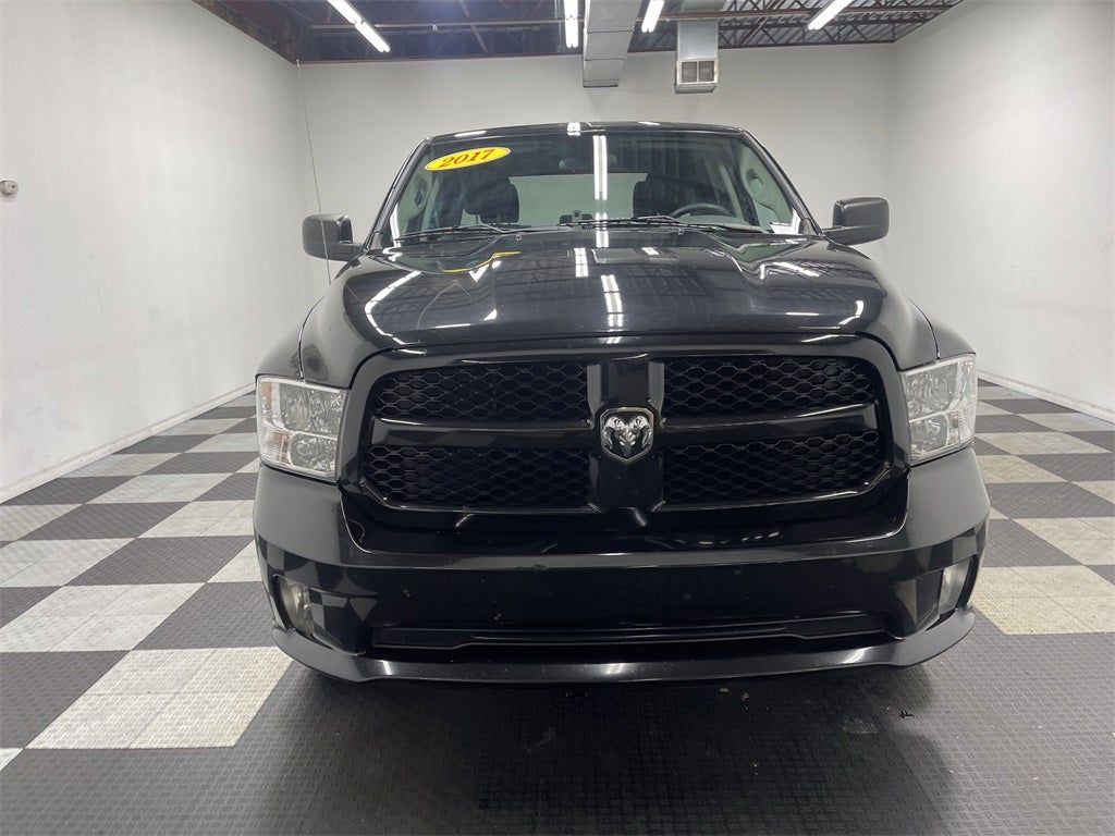 2017 RAM 1500 Express Crew Cab 4x4 5'7' Box