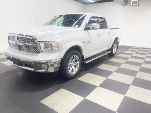 2018 RAM 1500 Laramie Crew Cab 4x4 5'7' Box