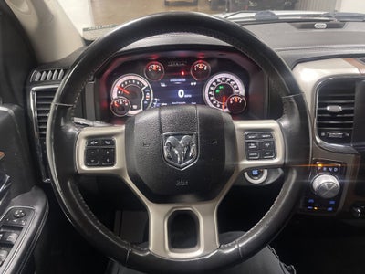 2018 RAM 1500 Laramie Crew Cab 4x4 5'7' Box