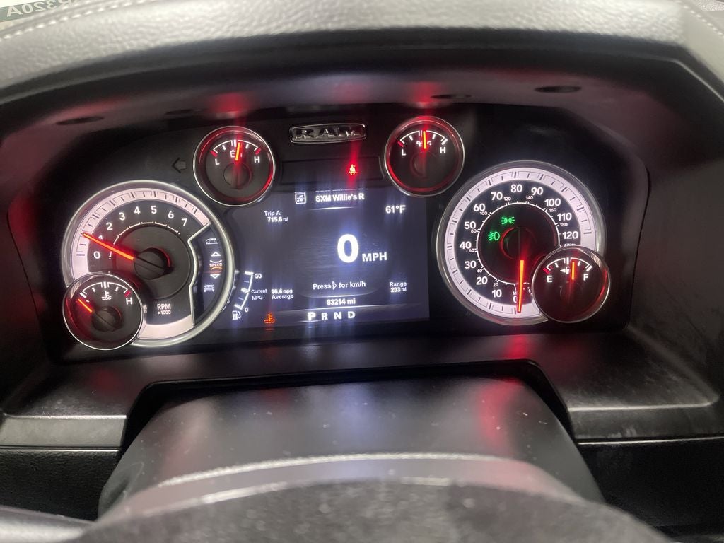 2018 RAM 1500 Laramie Crew Cab 4x4 5'7' Box