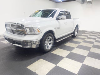 2018 RAM 1500 Laramie Crew Cab 4x4 5'7' Box