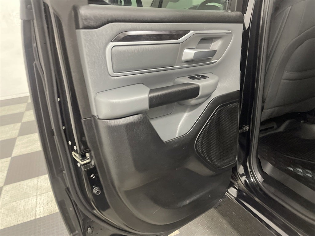 2022 RAM 1500 Big Horn Quad Cab 4x4 6'4' Box