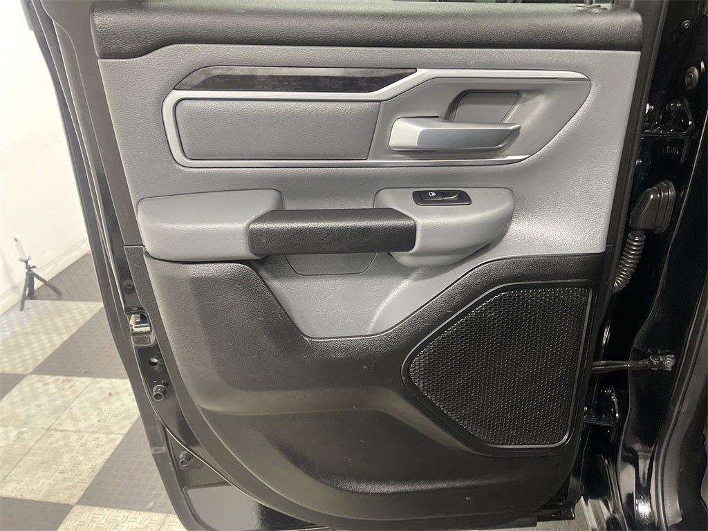 2022 RAM 1500 Big Horn Quad Cab 4x4 6'4' Box