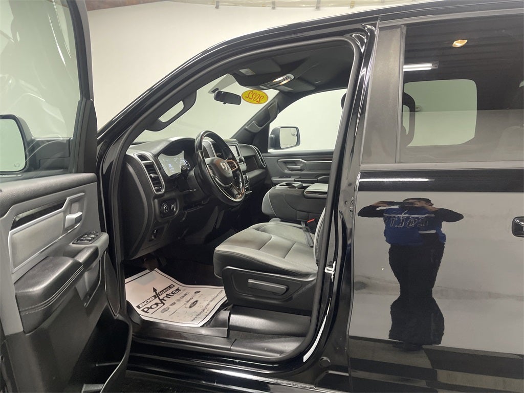 2022 RAM 1500 Big Horn Quad Cab 4x4 6'4' Box