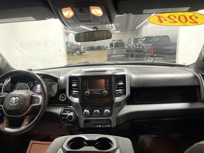 2024 RAM 1500 Big Horn Crew Cab 4x4 5'7' Box