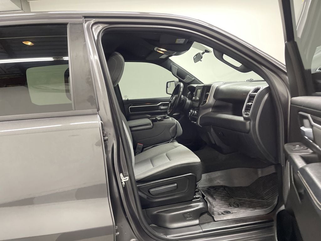 2024 RAM 1500 Big Horn Crew Cab 4x4 5'7' Box