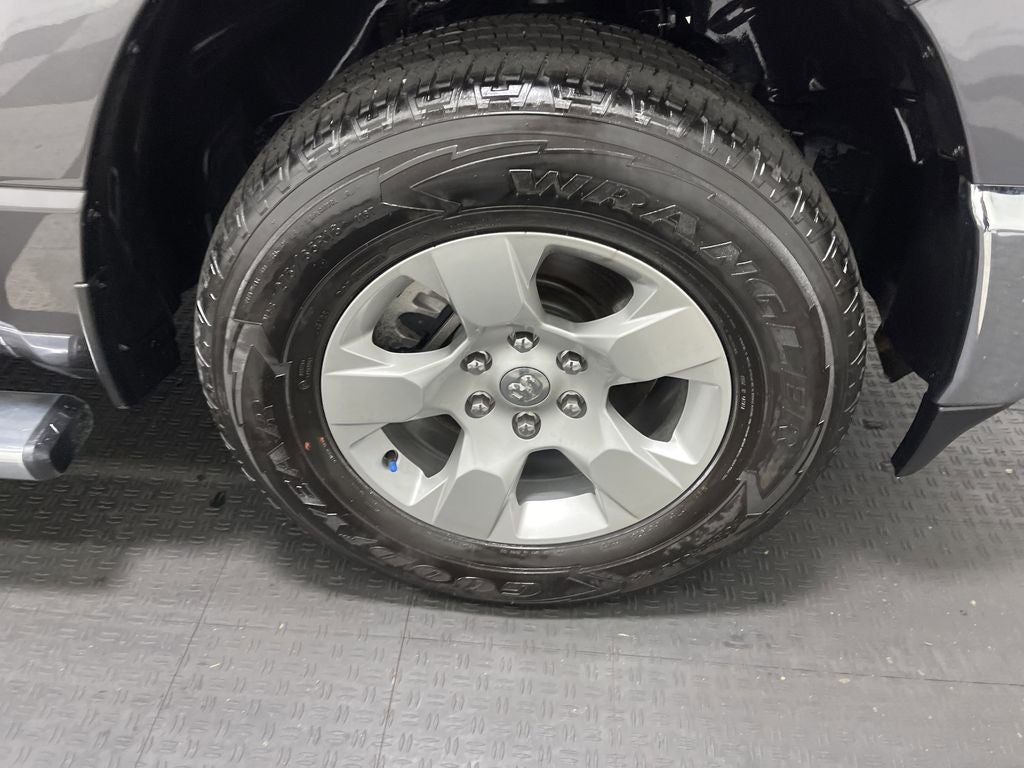 2024 RAM 1500 Big Horn Crew Cab 4x4 5'7' Box