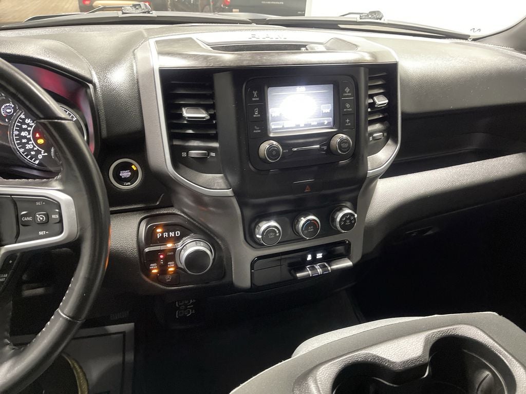 2024 RAM 1500 Big Horn Crew Cab 4x4 5'7' Box