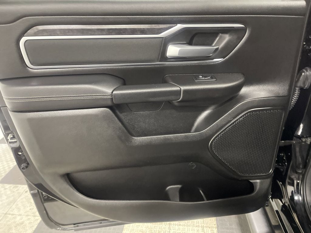 2024 RAM 1500 Big Horn Crew Cab 4x4 5'7' Box