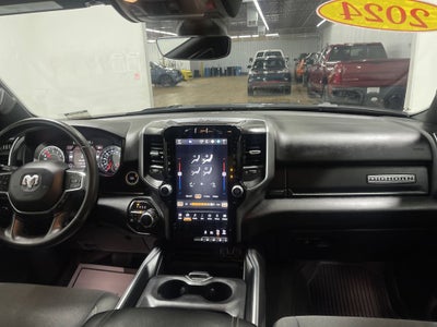 2024 RAM 1500 Big Horn Crew Cab 4x4 5'7' Box