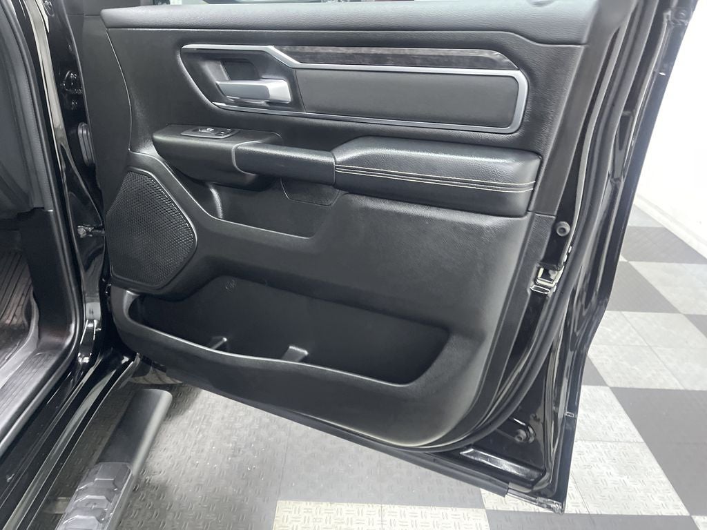 2024 RAM 1500 Big Horn Crew Cab 4x4 5'7' Box