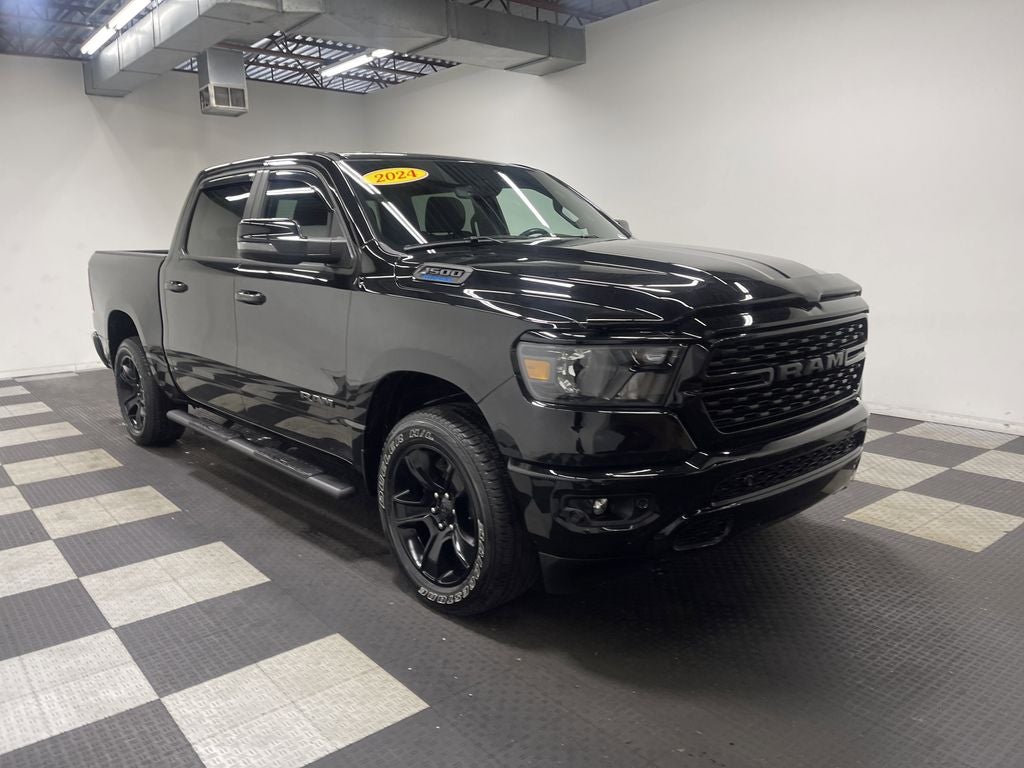 2024 RAM 1500 Big Horn Crew Cab 4x4 5'7' Box