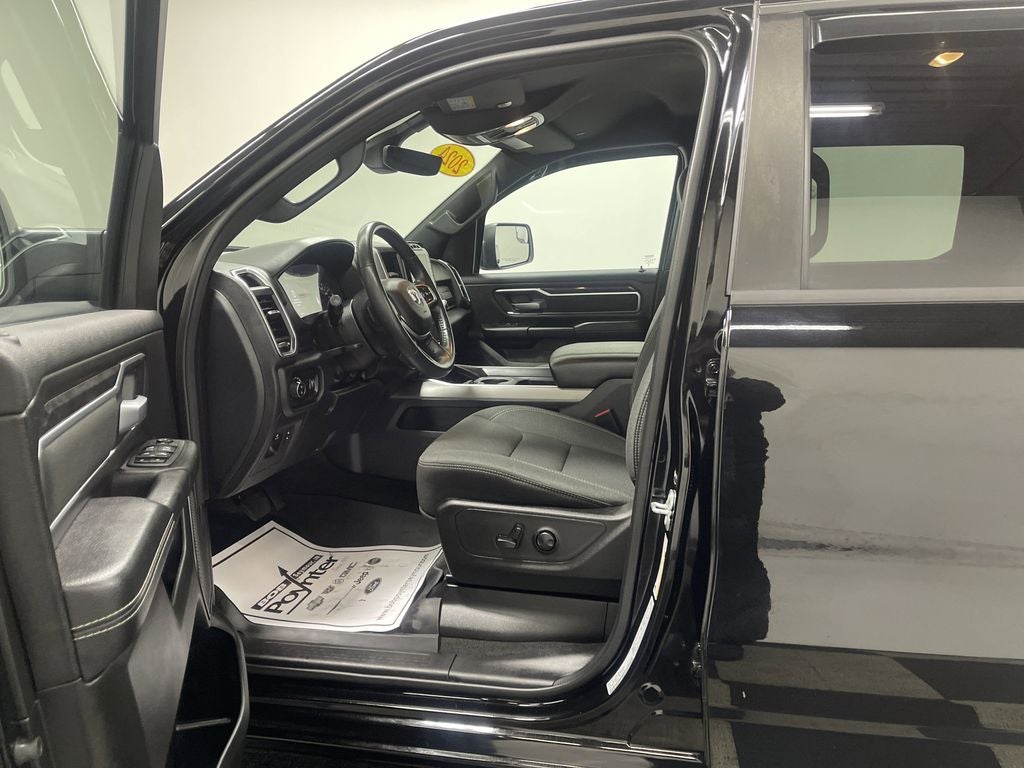 2024 RAM 1500 Big Horn Crew Cab 4x4 5'7' Box