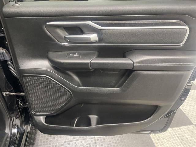 2020 RAM 1500 Big Horn Crew Cab 4x4 5'7' Box