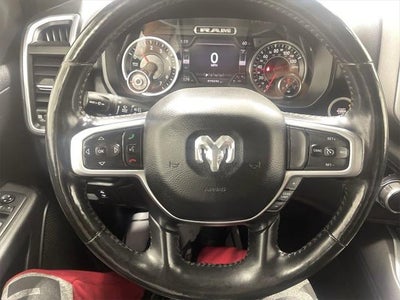 2020 RAM 1500 Big Horn Crew Cab 4x4 5'7' Box