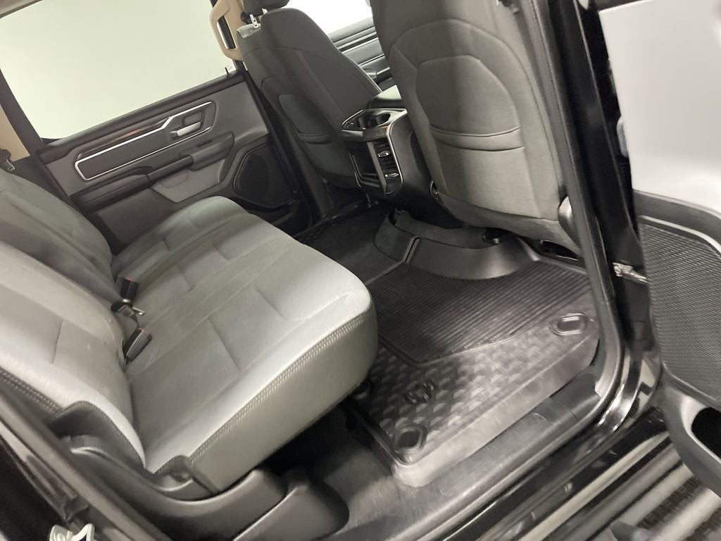 2019 RAM 1500 Big Horn/Lone Star Crew Cab 4x4 5'7' Box