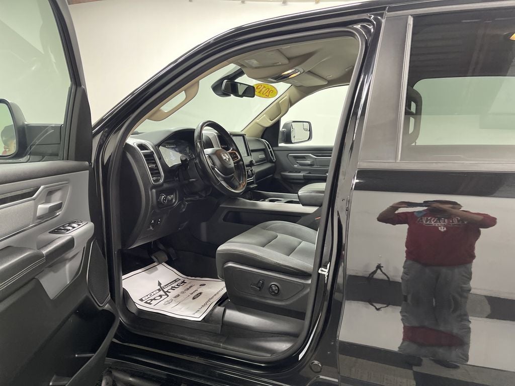 2019 RAM 1500 Big Horn/Lone Star Crew Cab 4x4 5'7' Box