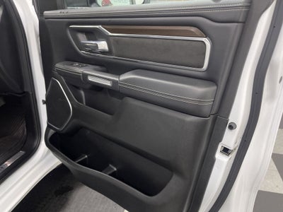2022 RAM 1500 Laramie Crew Cab 4x4 5'7' Box