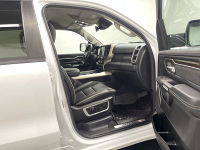 2022 RAM 1500 Laramie Crew Cab 4x4 5'7' Box