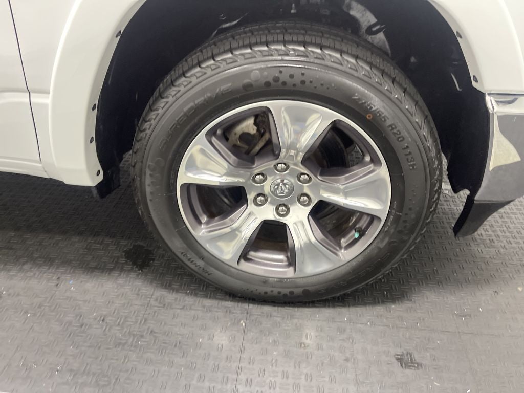 2022 RAM 1500 Laramie Crew Cab 4x4 5'7' Box