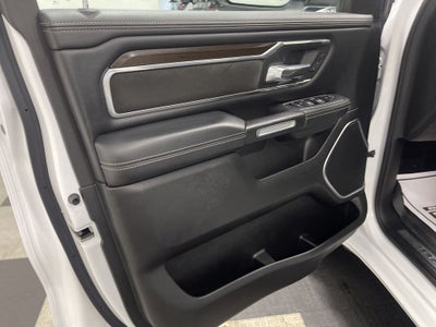 2022 RAM 1500 Laramie Crew Cab 4x4 5'7' Box