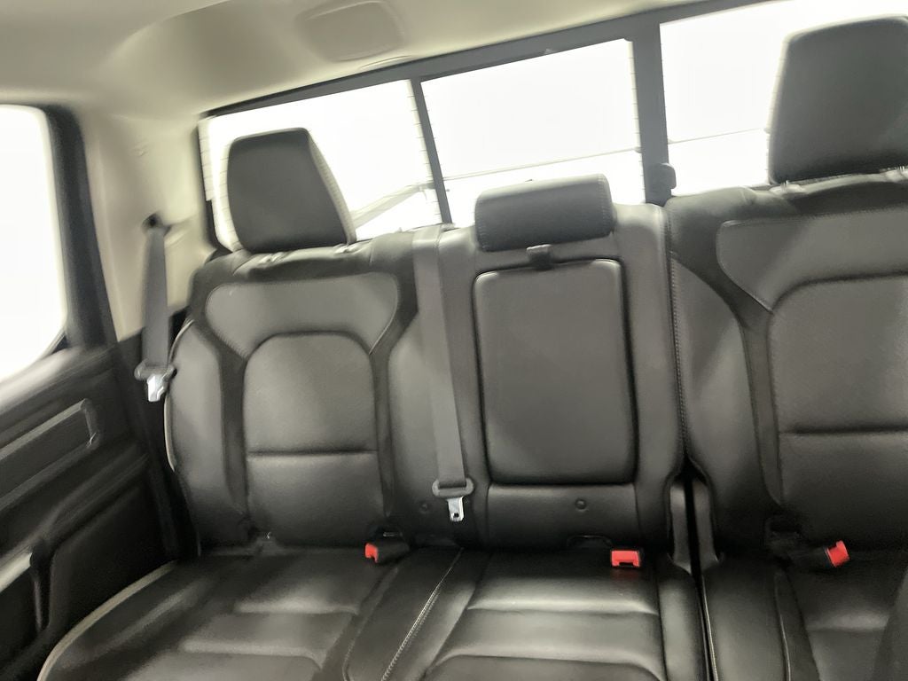 2022 RAM 1500 Laramie Crew Cab 4x4 5'7' Box