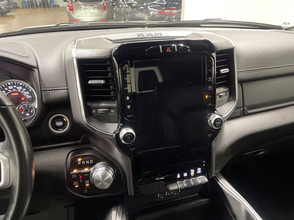 2023 RAM 1500 Laramie Crew Cab 4x4 5'7' Box