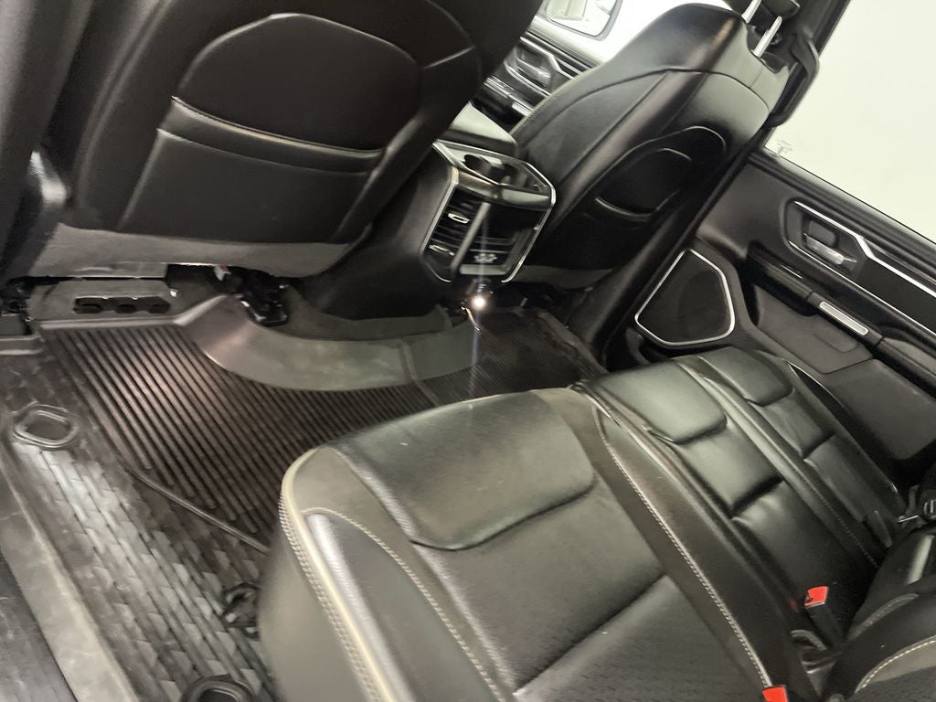 2023 RAM 1500 Laramie Crew Cab 4x4 5'7' Box