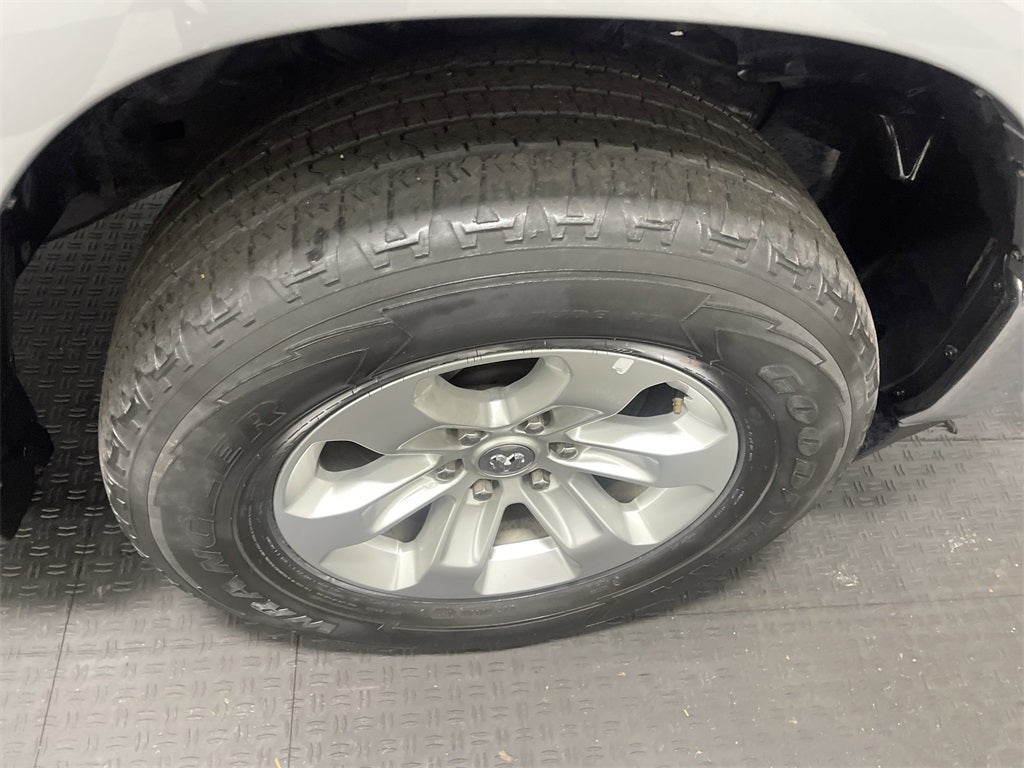 2024 RAM 1500 Laramie Crew Cab 4x4 5'7' Box