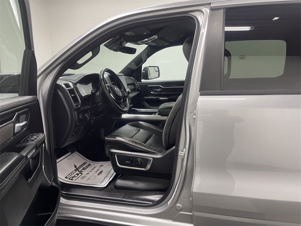 2024 RAM 1500 Laramie Crew Cab 4x4 5'7' Box