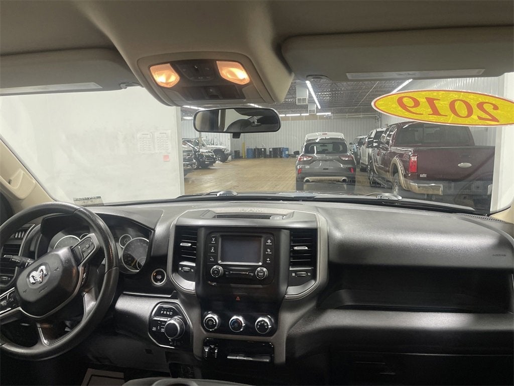 2019 RAM 1500 Tradesman Crew Cab 4x4 6'4' Box