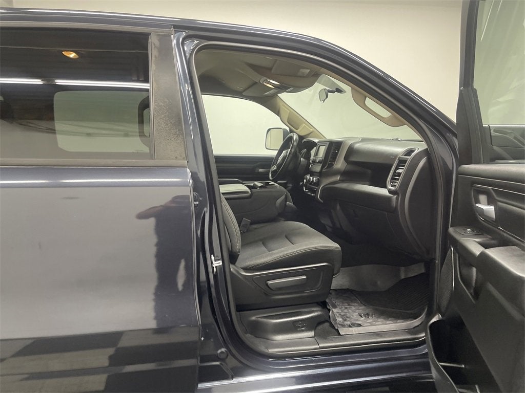 2019 RAM 1500 Tradesman Crew Cab 4x4 6'4' Box