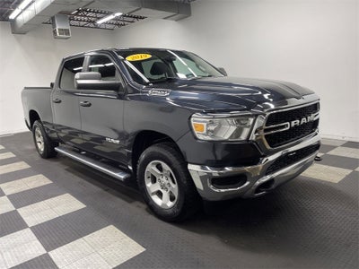 2019 RAM 1500 Tradesman Crew Cab 4x4 6'4' Box