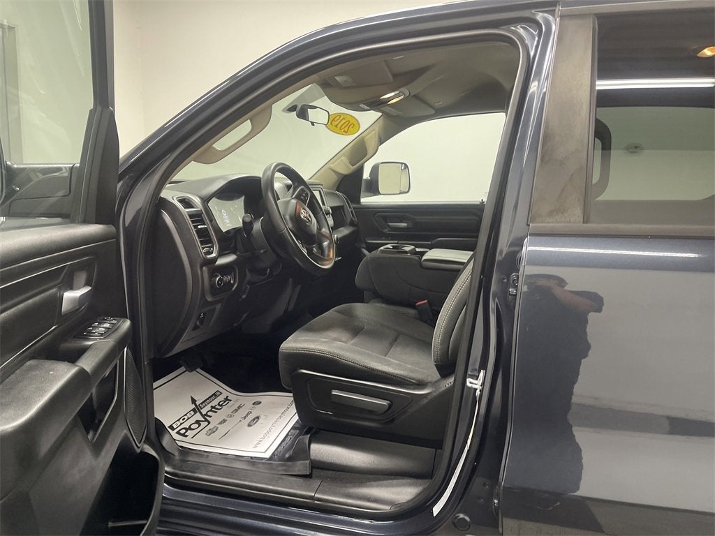 2019 RAM 1500 Tradesman Crew Cab 4x4 6'4' Box