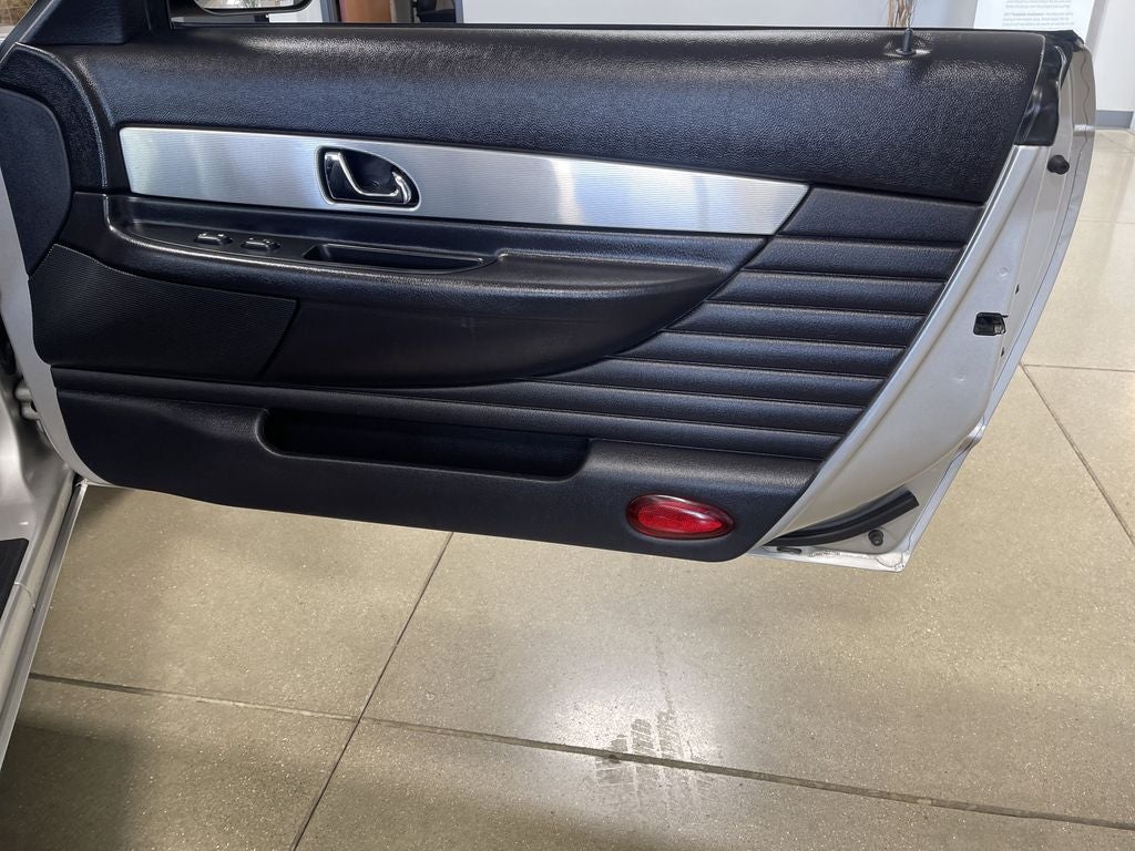 2004 Ford Thunderbird Base