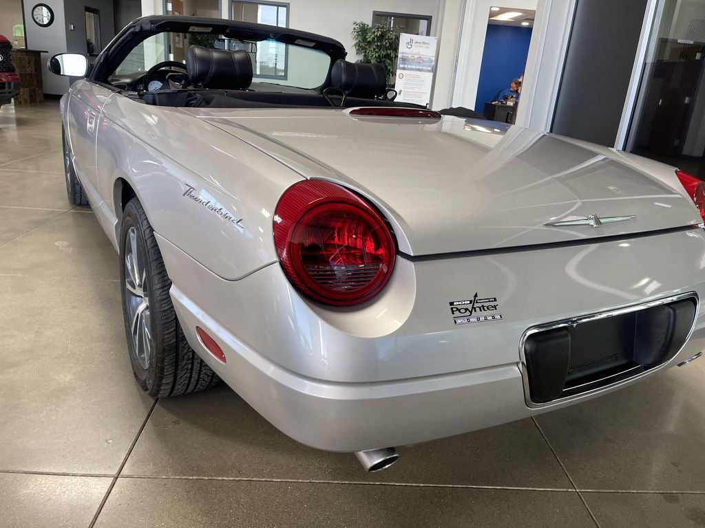 2004 Ford Thunderbird Base