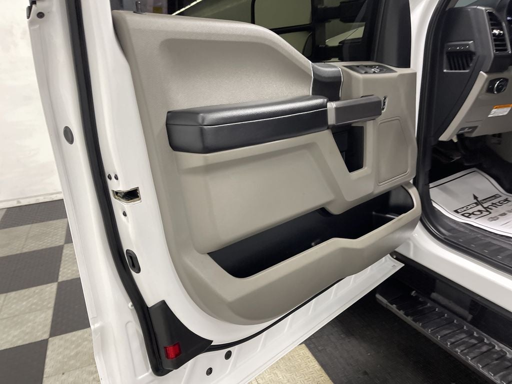 2021 Ford F-550 Chassis XLT DRW