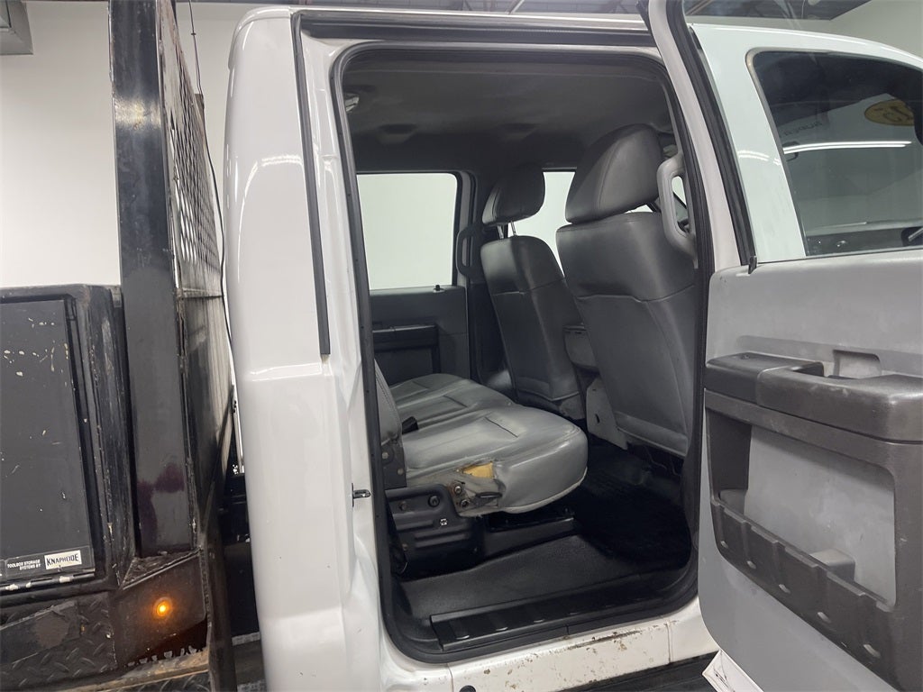 2015 Ford F-350 Chassis XL