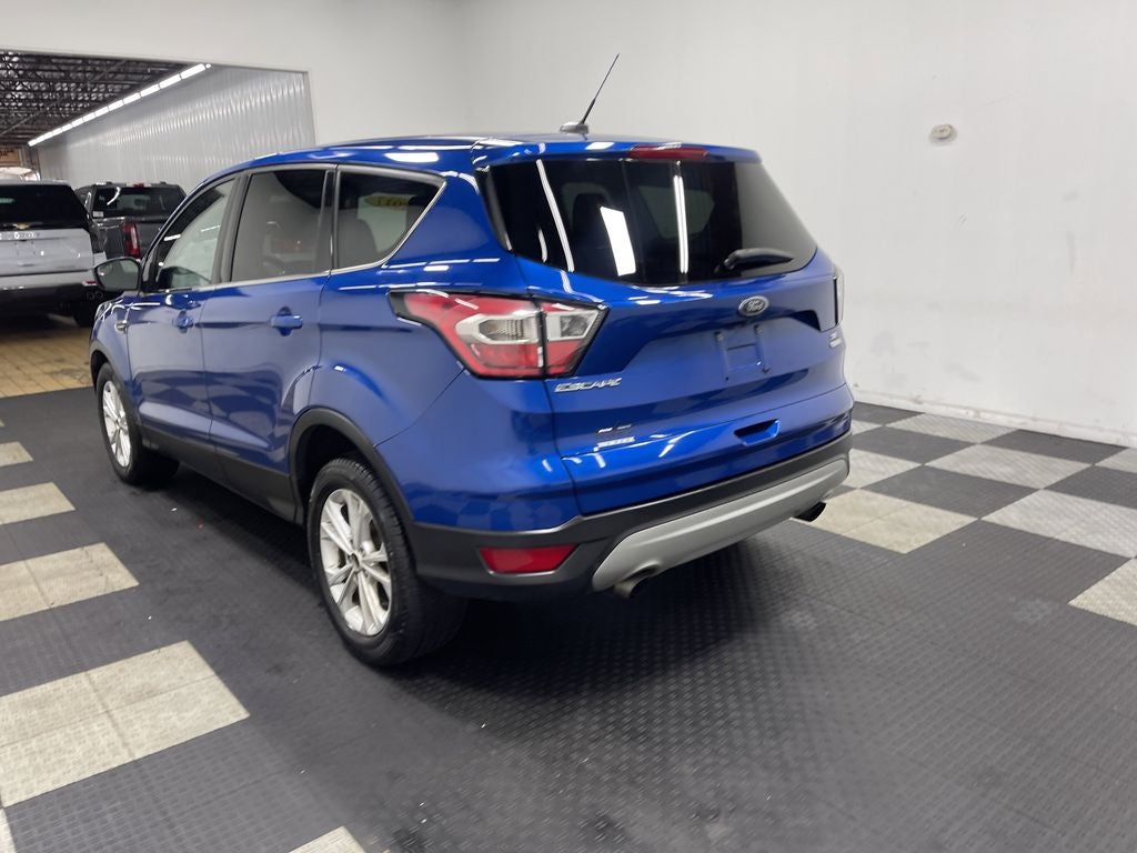 Used 2017 Ford Escape SE with VIN 1FMCU0GD0HUB98637 for sale in Seymour, IN