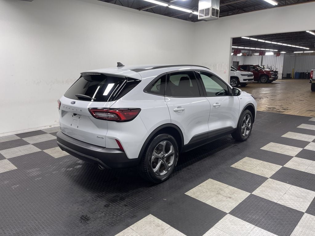 2025 Ford Escape ST-Line Select