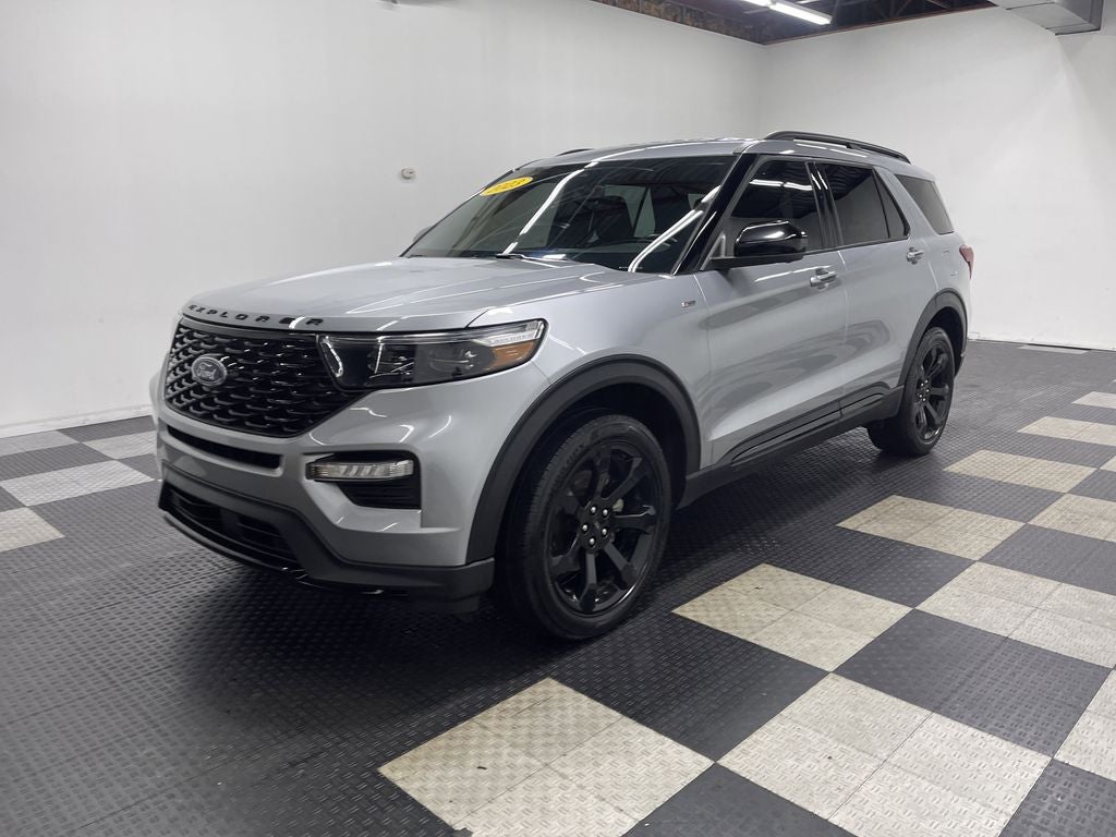 2023 Ford Explorer ST-Line
