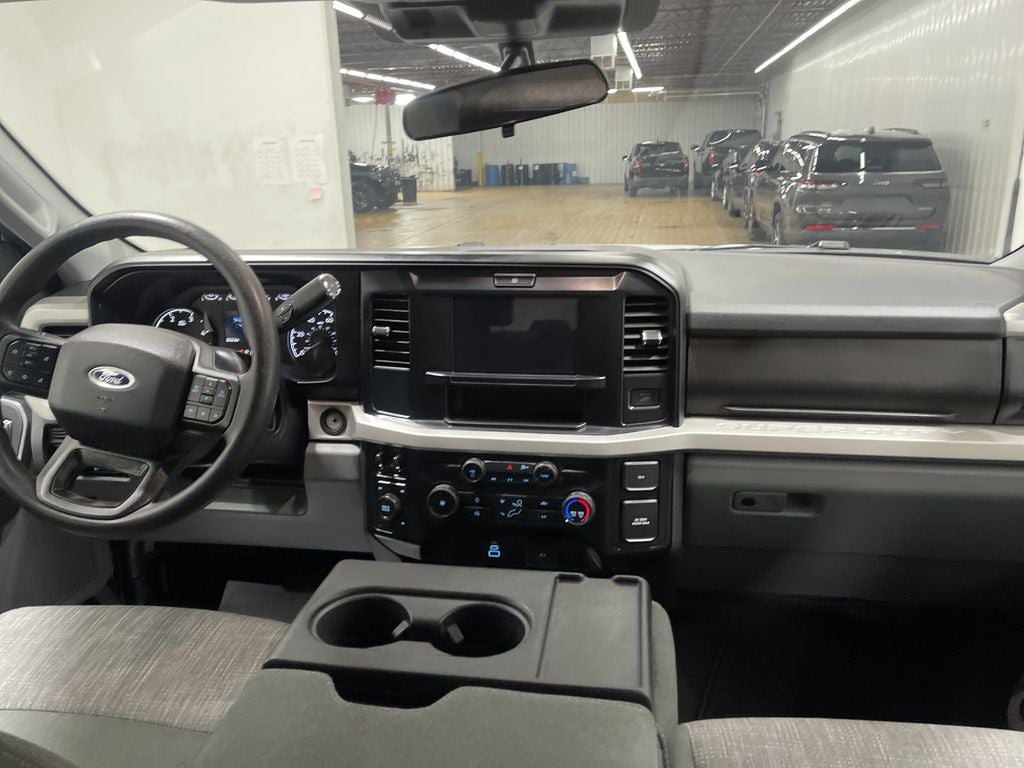 2026 Ford F-350 XLT