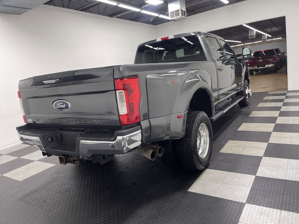 2019 Ford F-350 LARIAT