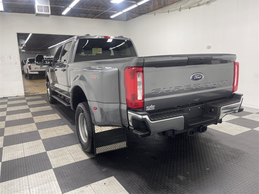 2025 Ford F-350 XLT