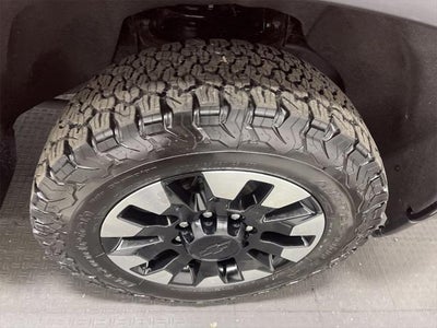 2020 Chevrolet Silverado 2500HD 4WD Crew Cab Standard Bed Custom