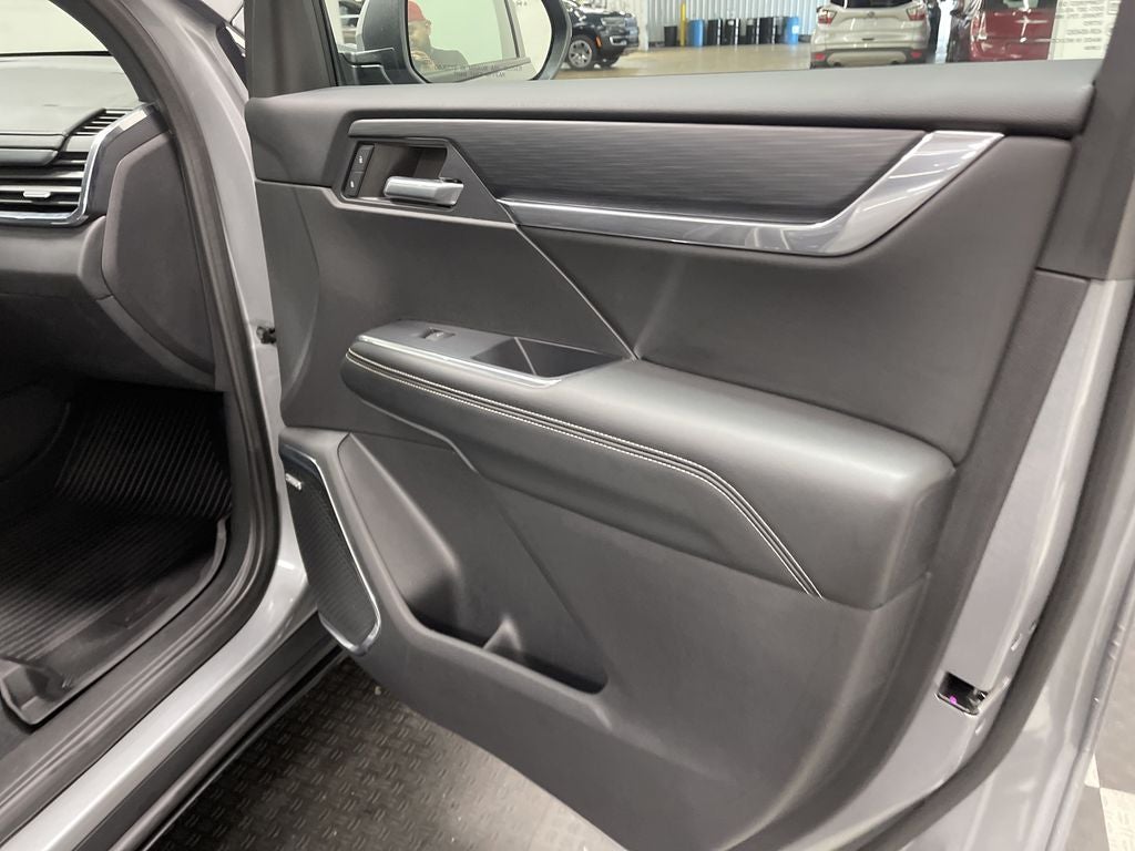 2024 GMC Acadia FWD Elevation
