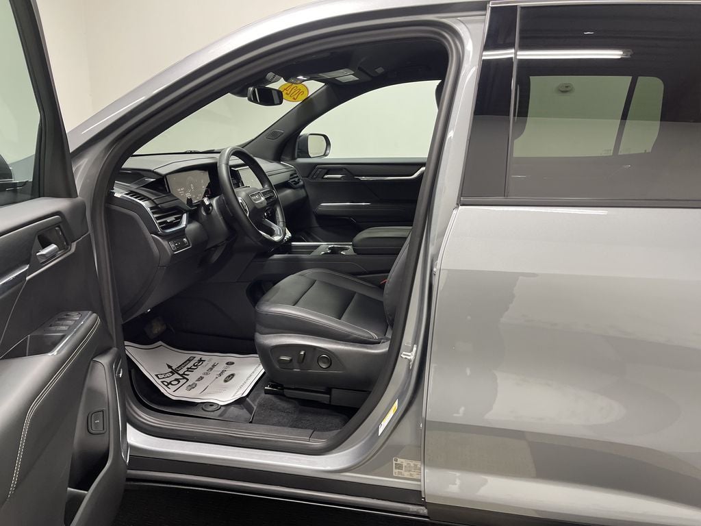 2024 GMC Acadia FWD Elevation