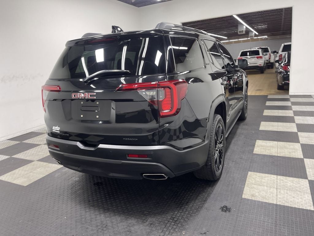 2022 GMC Acadia AWD SLE